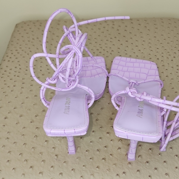 𝅺Asos Croc lilac sandals - Picture 3 of 8